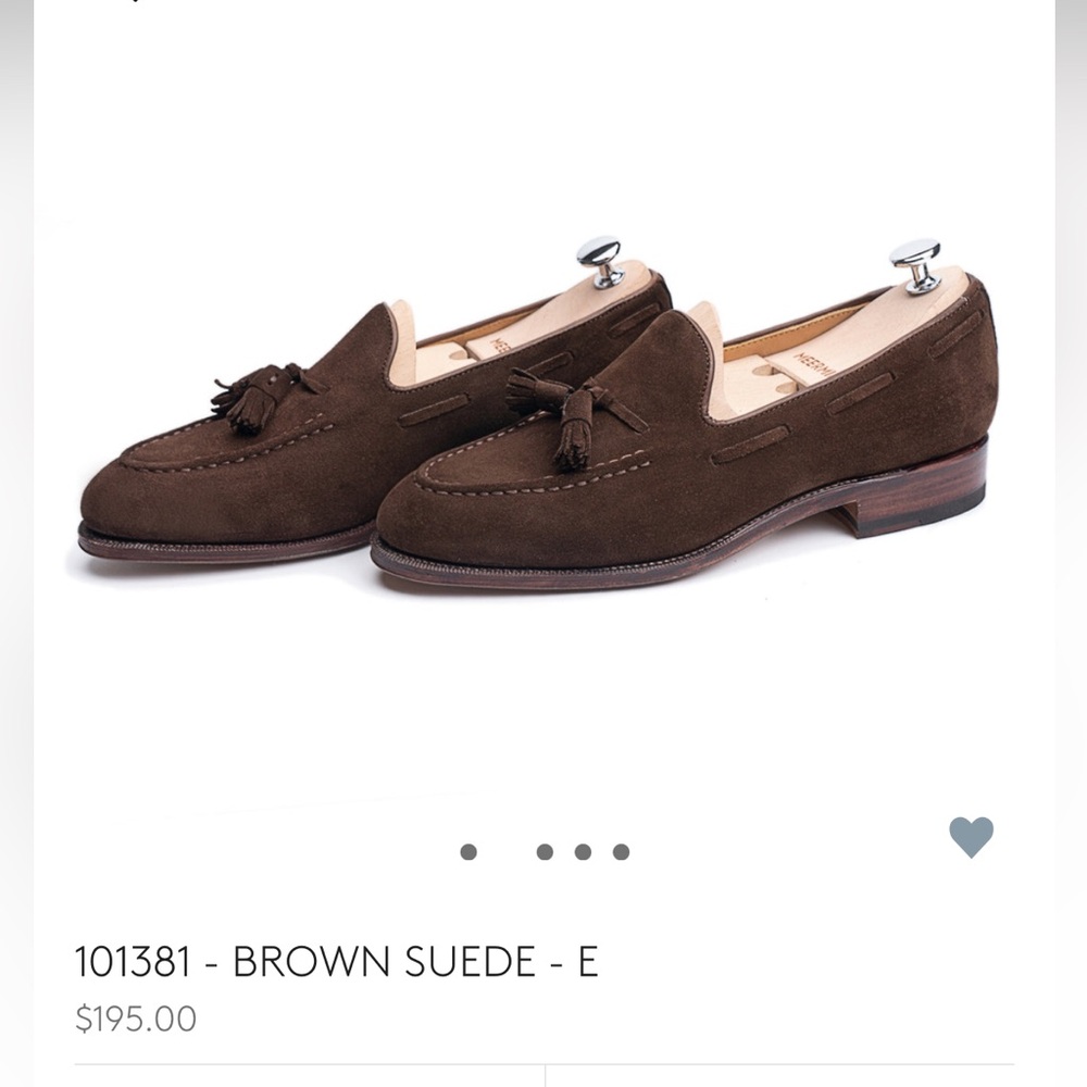 Suede tassel loafer